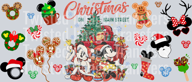 Disney Couple & Tree